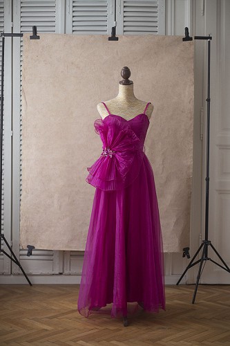 Bézs rusztikus vászon háttér ELADVA